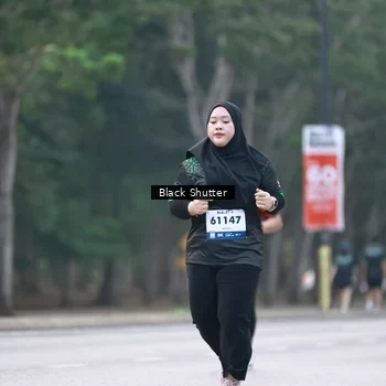 Runner Photo 8243259