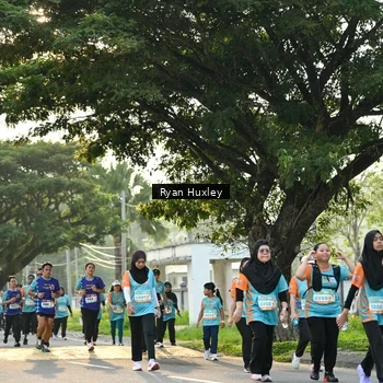 Runner Photo 8243261