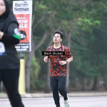 Runner Photo 8243269