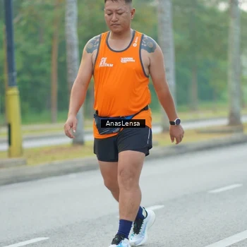 Runner Photo 8243271