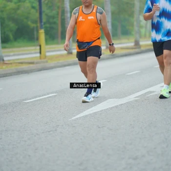 Runner Photo 8243275