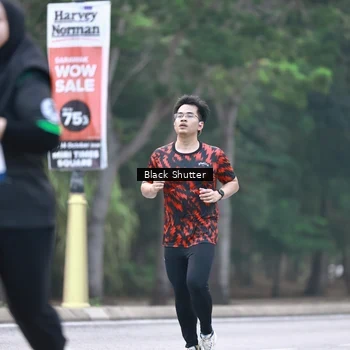 Runner Photo 8243276
