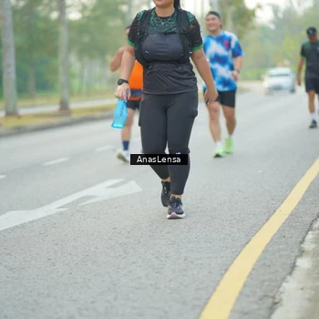 Runner Photo 8243278