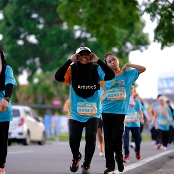 Runner Photo 8243282