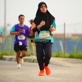 Runner Photo 8243292