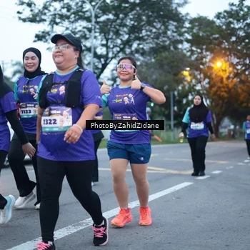 Runner Photo 8243293