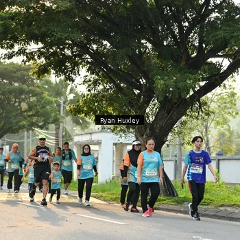 Runner Photo 8243299