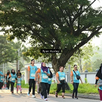 Runner Photo 8243307