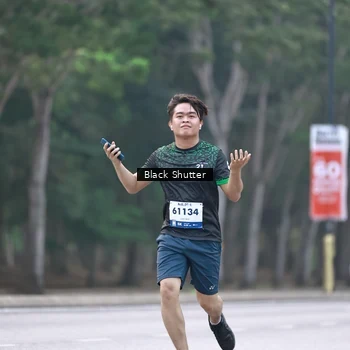 Runner Photo 8243309
