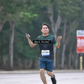 Runner Photo 8243318