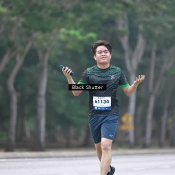 Runner Photo 8243336