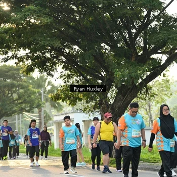 Runner Photo 8243341