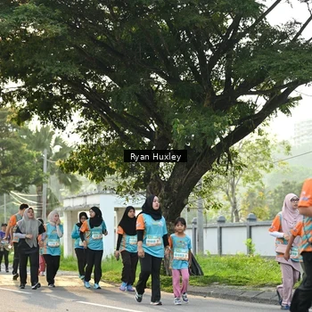 Runner Photo 8243345