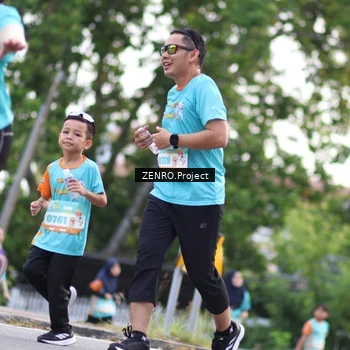 Runner Photo 8243382