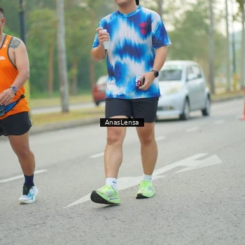 Runner Photo 8243387