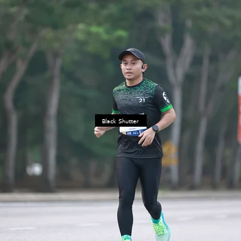 Runner Photo 8243412