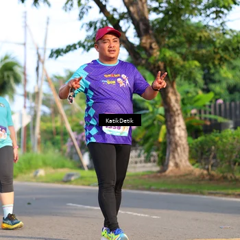 Runner Photo 8243420
