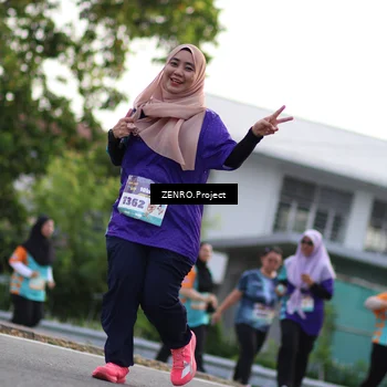 Runner Photo 8243430
