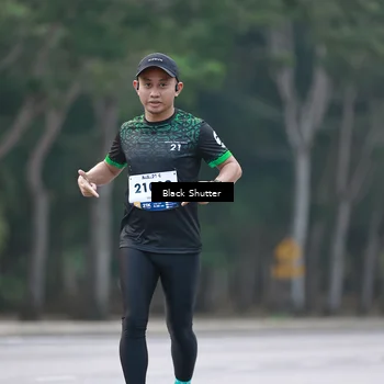 Runner Photo 8243434