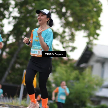 Runner Photo 8243435