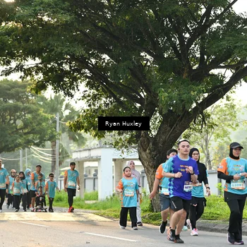 Runner Photo 8243443