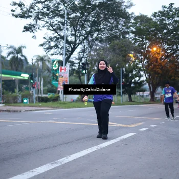 Runner Photo 8243450