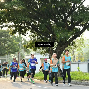 Runner Photo 8243486