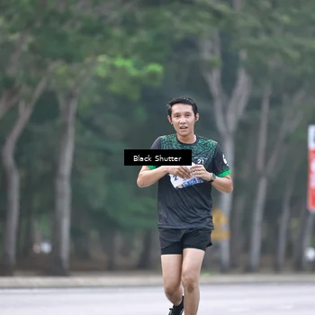 Runner Photo 8243494