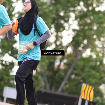 Runner Photo 8243500