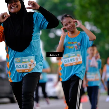 Runner Photo 8243637