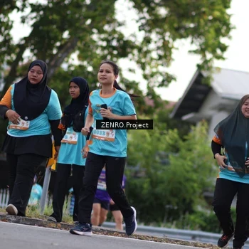 Runner Photo 8243681