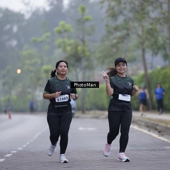 Runner Photo 8243700