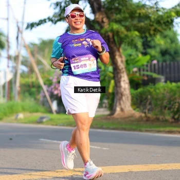 Runner Photo 8243716