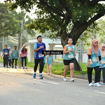 Runner Photo 8243718