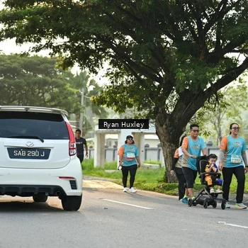 Runner Photo 8243725