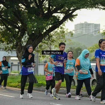 Runner Photo 8243752