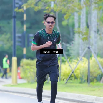 Runner Photo 8243759