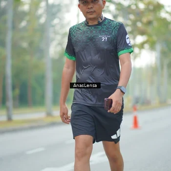 Runner Photo 8243762