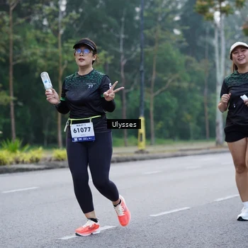Runner Photo 8243774