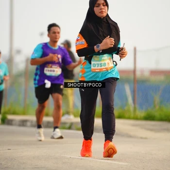 Runner Photo 8243786