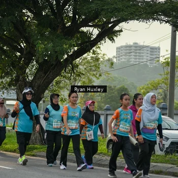 Runner Photo 8243797