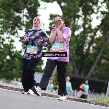 Runner Photo 8243802