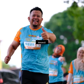 Runner Photo 8243886