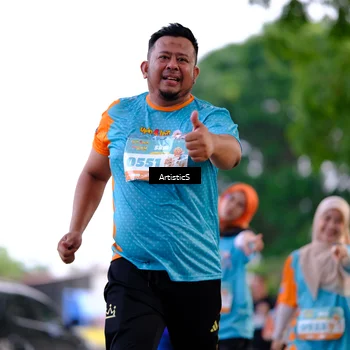 Runner Photo 8243893