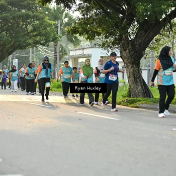 Runner Photo 8243932