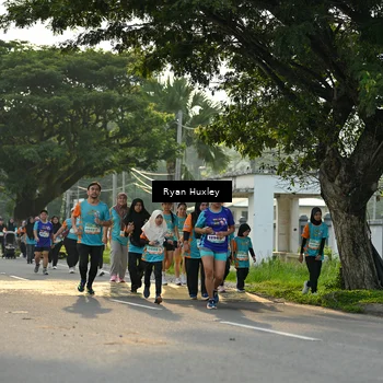 Runner Photo 8243951