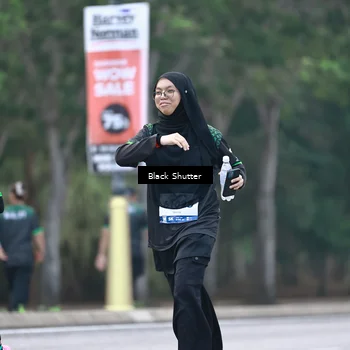 Runner Photo 8243958