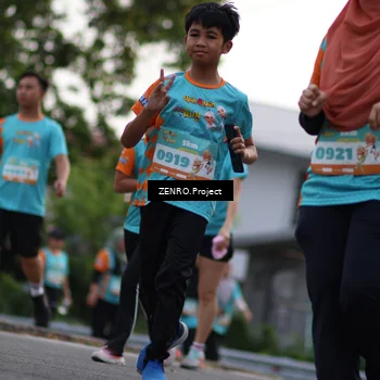 Runner Photo 8243968