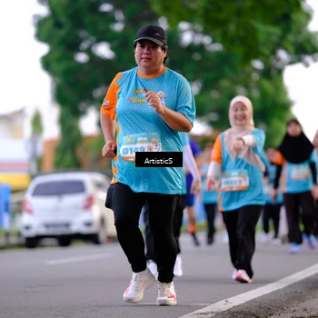 Runner Photo 8244027