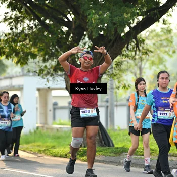 Runner Photo 8244047